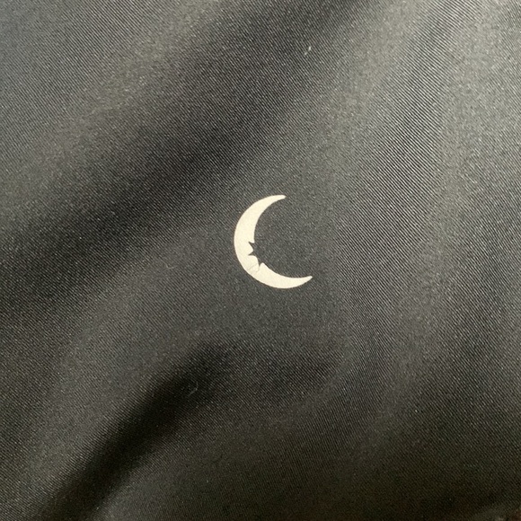 Zyia Active Black Brilliant Hi-rise Legging 28"‎ | size 12 solid black logo - Picture 5 of 13